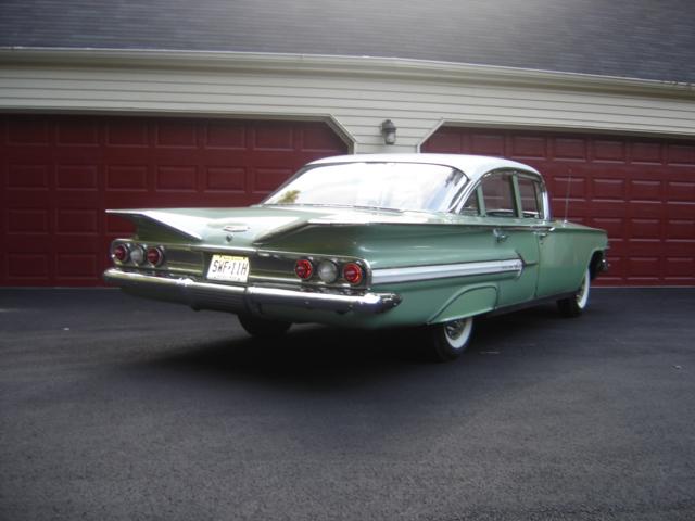 1960 impala 4dr sedan grn 12.JPG
